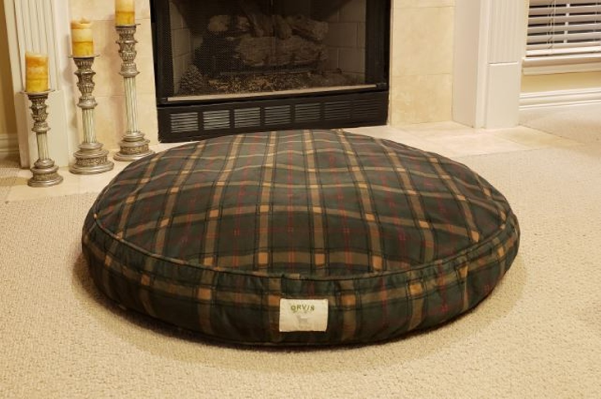 Two large Orvis Round Dog Beds "Get What You REALLY Wanted for Christmas" Fort Worth Fly