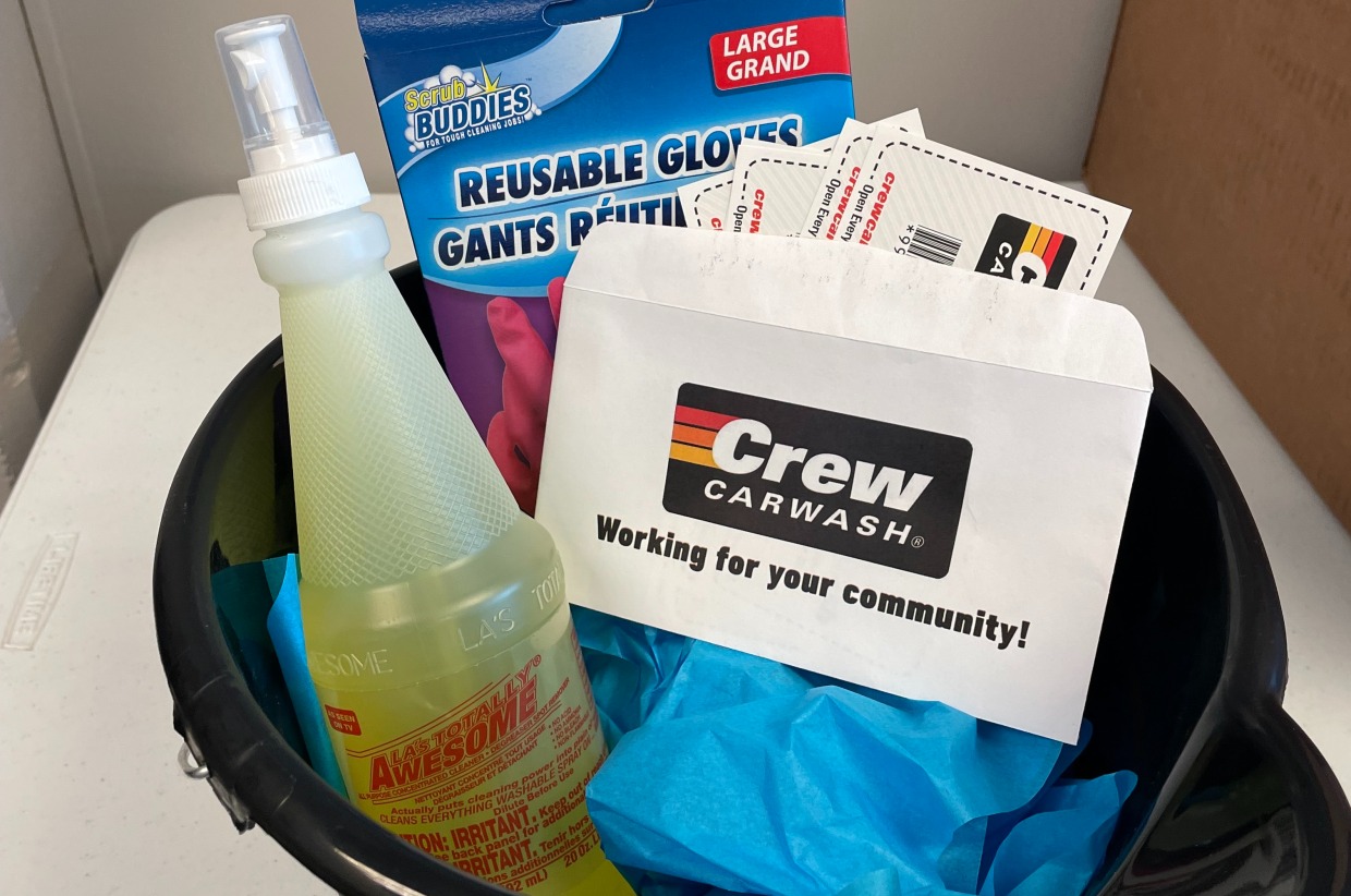 Crew Car Wash Basket 2023 Indiana Animal Health Foundation Silent