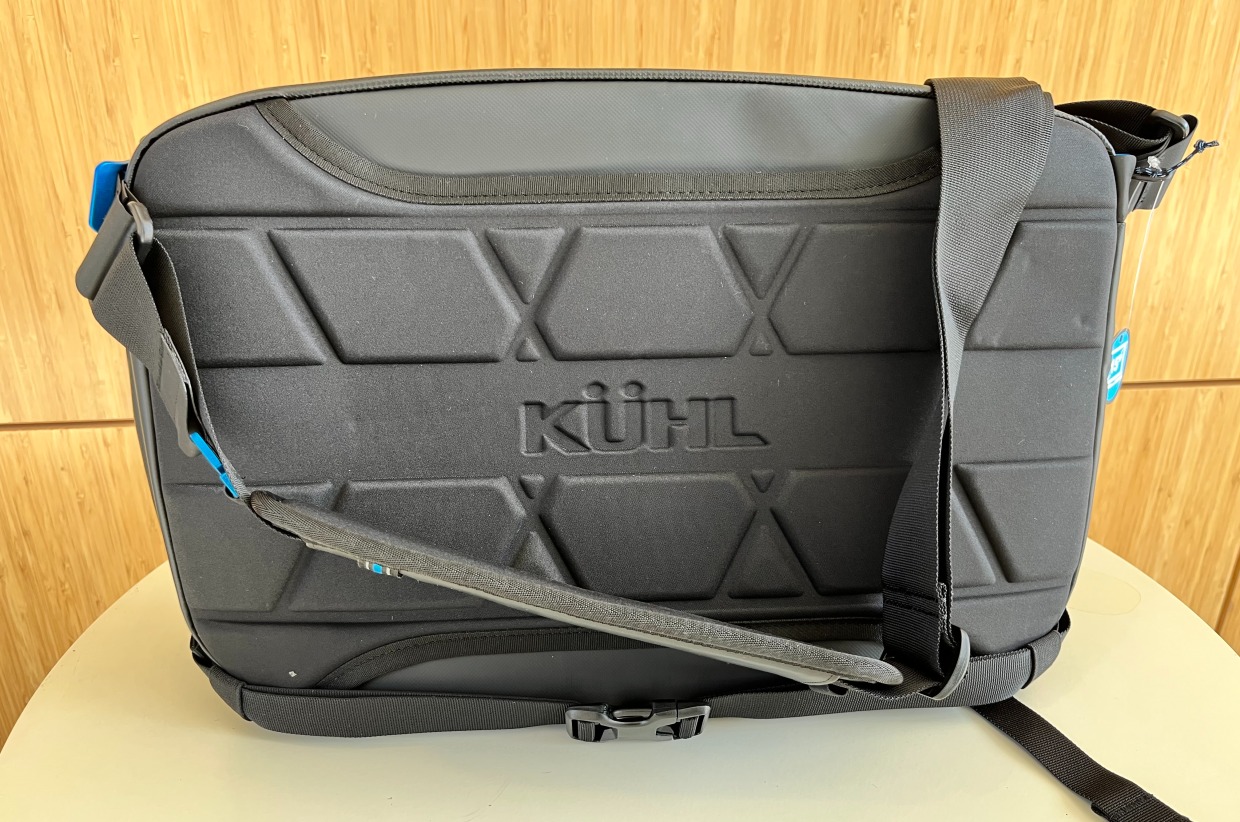 Kuhl Eskape 14 Kanvas Messenger Bag Elevate/LEADD 2022 Tanner Dance